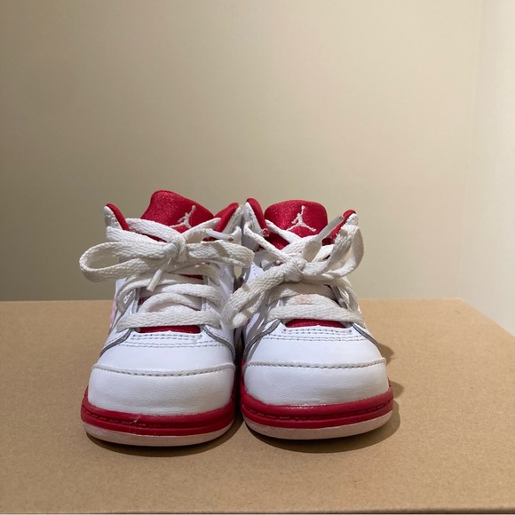 Air Jordan 5 Retro 'Pink Foam' - Picture 3 of 7